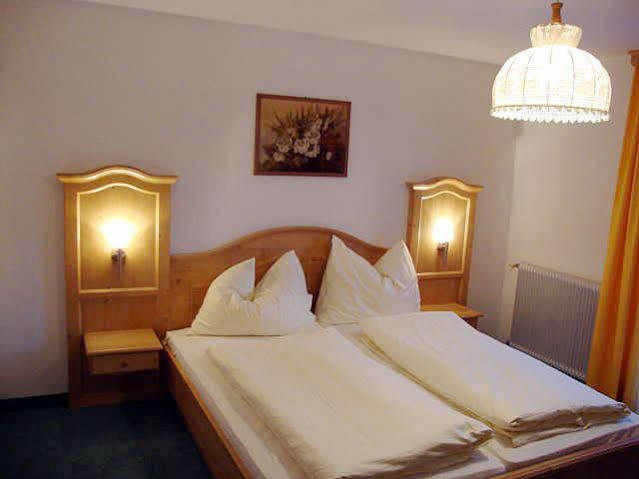 Doff-Sotta Appartements Sankt Anton am Arlberg Exterior photo
